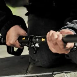 DEWALT DCMAS5713X1 XR FlexVolt Split Boom System + Grass Trimmer 54V 1 X 3.0Ah Li-ion - DEWDAS5713X1 -OUTSUNNY Sales Shop d e dewdas5713x1 4