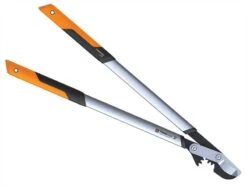 Fiskars PowerGear X Bypass Lopper Large 800mm - 1020188
