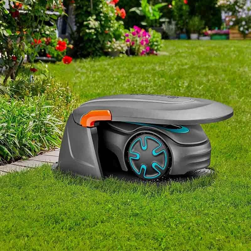 Gardena SILENO Minimo 250m² Robotic Lawnmower - 15201-28 2 Gardena SILENO Minimo 250m² Robotic Lawnmower - 15201-28 - Image 2