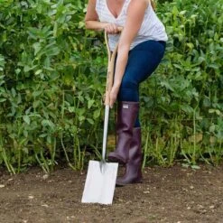 Kent & Stowe Stainless Steel Digging Spade, FSC® - K/S70100003 3 Kent & Stowe Stainless Steel Digging Spade, FSC® - K/S70100003 -OUTSUNNY Sales Shop k s ks70100003 1