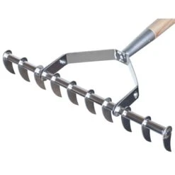 Kent & Stowe Stainless Steel Long Handled Scarifying Rake, FSC® - K/S70100902