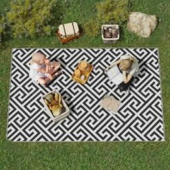 Outsunny 5 X 8ft Reversible Outdoor Rug - Black & White - 844-479V01 18 Outsunny 5 X 8ft Reversible Outdoor Rug - Black & White - 844-479V01 -OUTSUNNY Sales Shop outsunny 844 479v01 1
