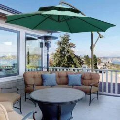 Outsunny 2.7m Banana Cantilever Parasol With Crank Handle And Cross Base - Green - 84D-187GN